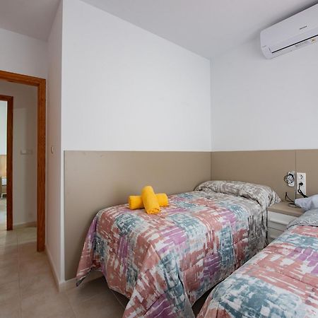 Holiday Beach Gran Alacant Санта Пола Екстериор снимка