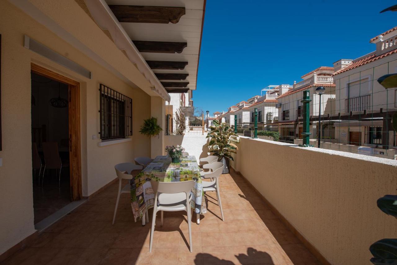 Holiday Beach Gran Alacant Санта Пола Екстериор снимка
