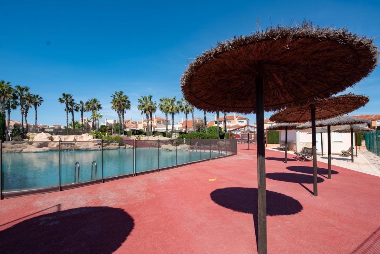 Holiday Beach Gran Alacant Санта Пола Екстериор снимка