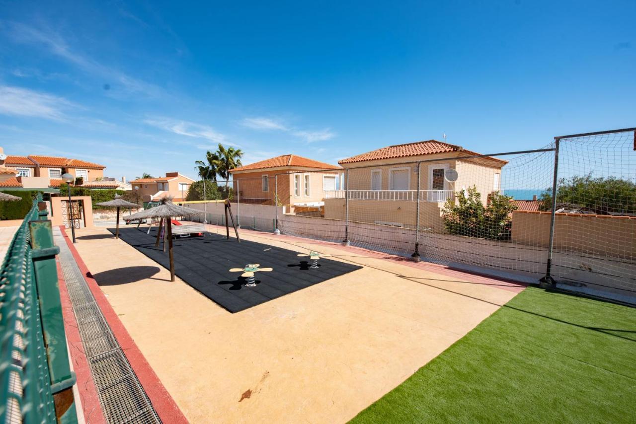 Holiday Beach Gran Alacant Санта Пола Екстериор снимка