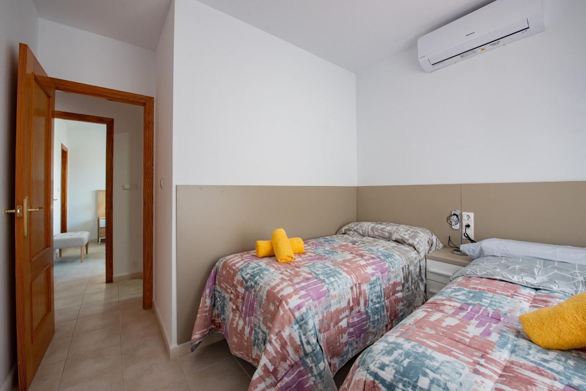 Holiday Beach Gran Alacant Санта Пола Екстериор снимка